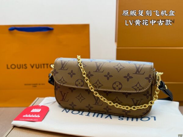 LV 黄花中古款