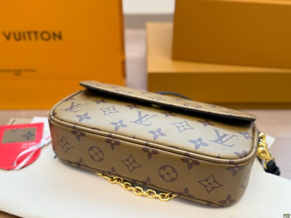LV 黄花中古款